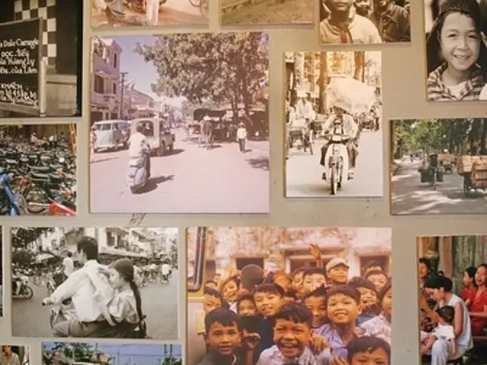 コーヒーに旅情緒を映す。観光の合間に