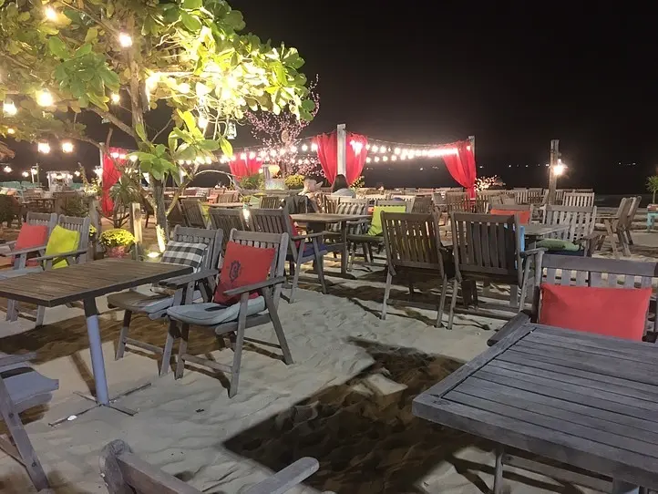 クイニョンシービューのバーとカフェ