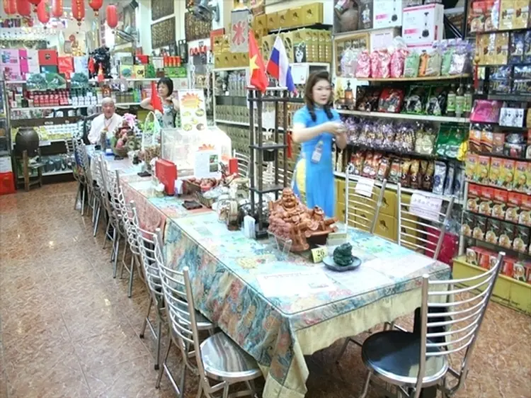 南洋果物専門店