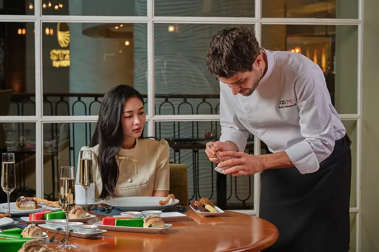 アフタヌーンティー（ソフィテル サイゴン プラザホテル）