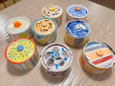 ポタリーペインティングカフェ