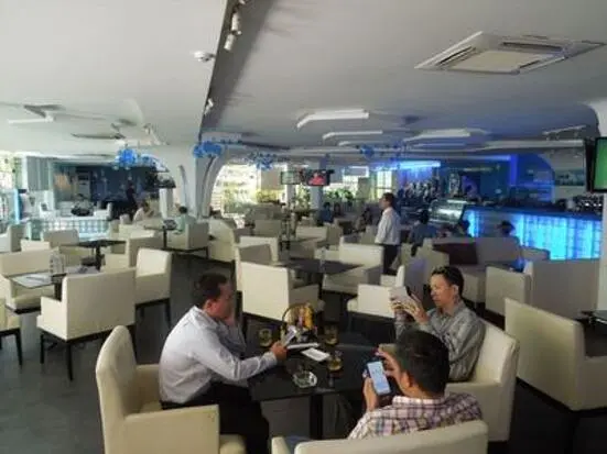 コスモ・カフェ