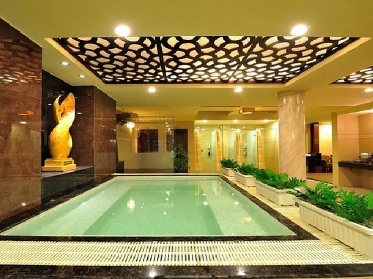 スパ・フジラグジュアリー・マッサージ・センター