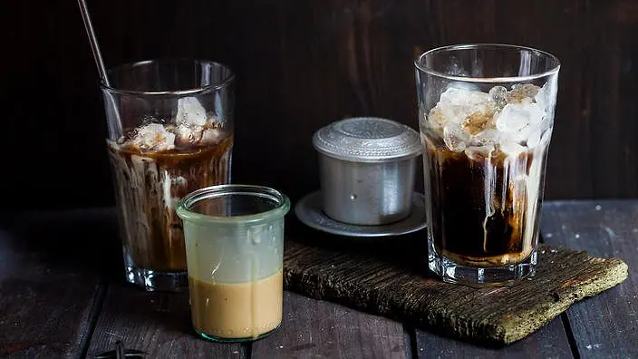 なぜ多くのベトナム人は一日中コーヒーを飲むことができるのか？とてもベトナムらしい文化を深く見る視点