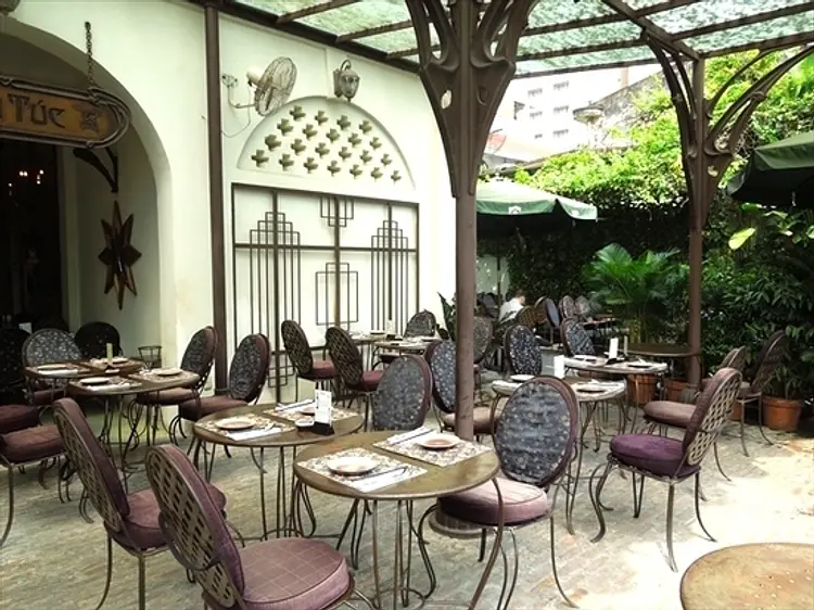 ホア・トゥック