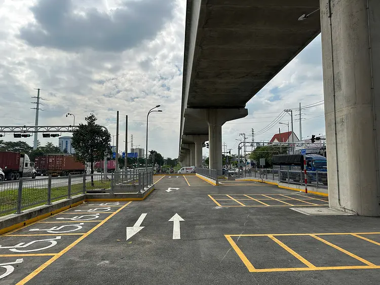 高度技術パーク駅／ホーチミンメトロ