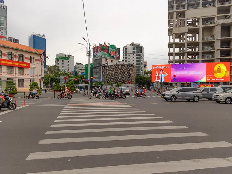 ノリボイ・オマカセ・ジャパニーズ・レストラン