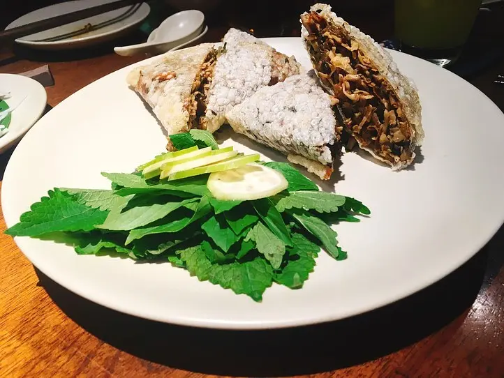 ベトナムのベジタリアン料理を食べよう〜「...humラウンジ＆レストラン」〜