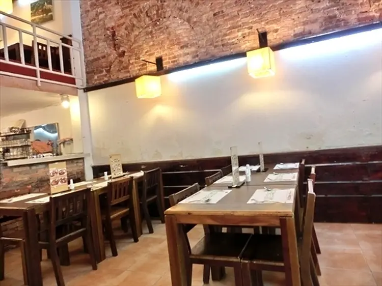 Com Tam Moc (コム タム モック)