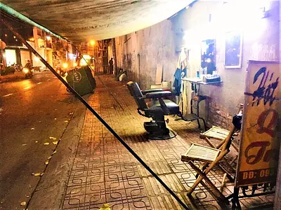 ホーチミンの路上ではあらゆるものが売られている