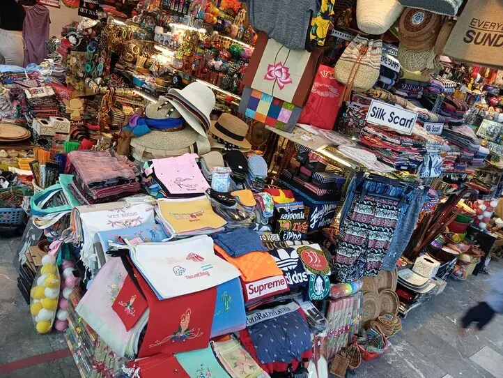 【週末特集】ベトナム土産の鉄板、可愛い刺繍小物のお店3選！