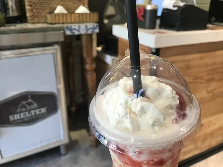 アボガドコーヒーとフラペチーノが絶品！レタントン通りのおすすめカフェ〜SHELTER COFFEE＆TEA