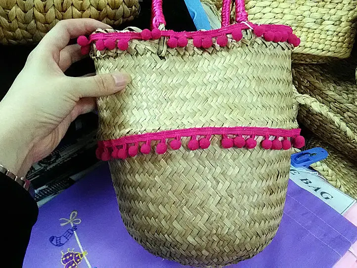 カゴバッグの宝庫「ゴック・フェンの店」