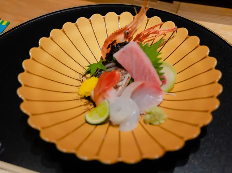 ノリボイ・オマカセ・ジャパニーズ・レストラン