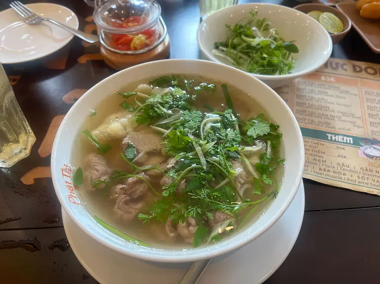 フォー・ファット・タイ