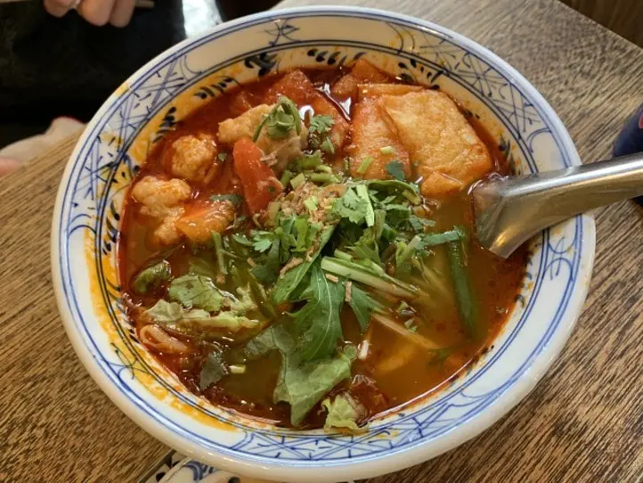 ベトナム在住者が東京都内でベトナム料理を食べてみた〜チョップスティックス・吉祥寺〜