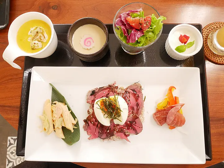 ホーチミン2区に新しいカフェがオープン！
