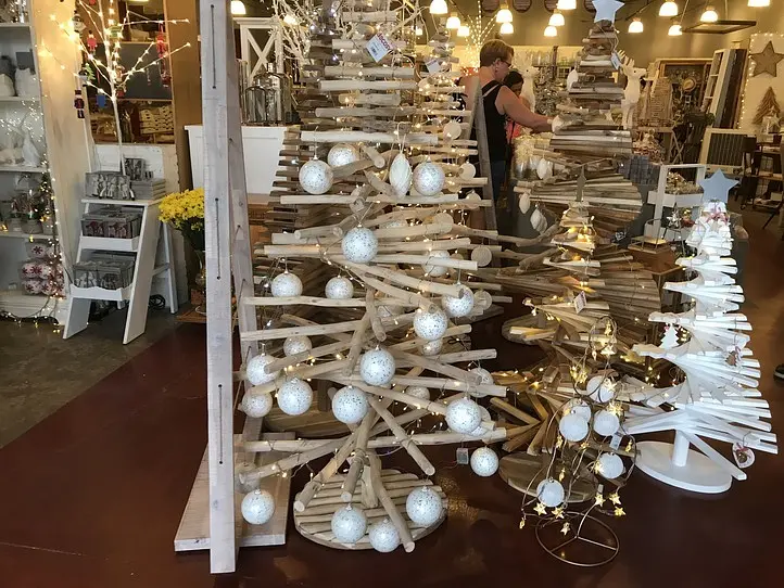 南国ホーチミンで揃える、可愛いクリスマスツリーとアイテム