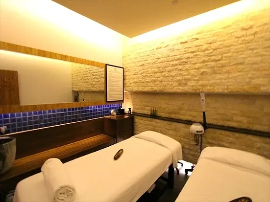 アクア・デイ・スパ (シェラトン サイゴン ホテル & タワーズ内)