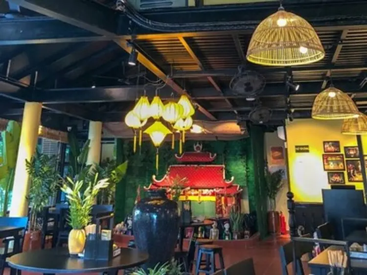 ブンダウ・ホームメイド　レライ店