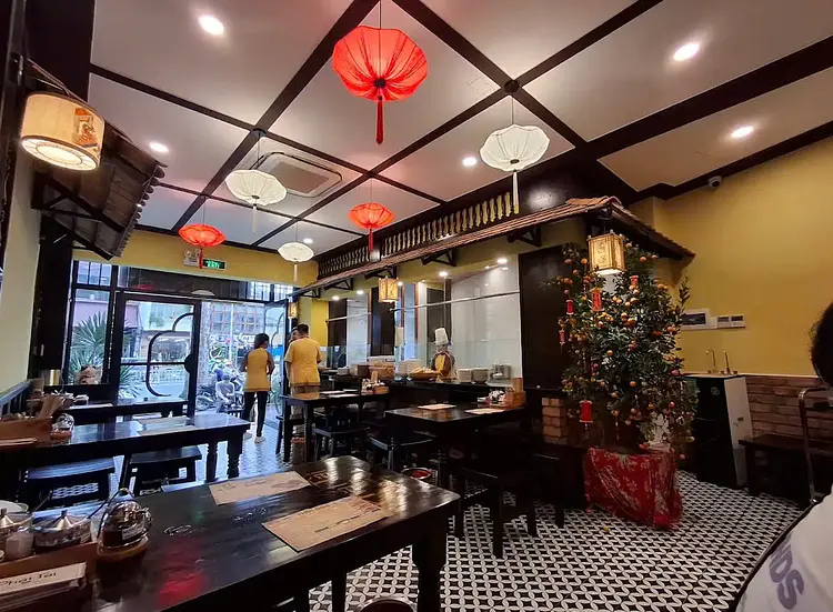 フォー・ファット・タイ