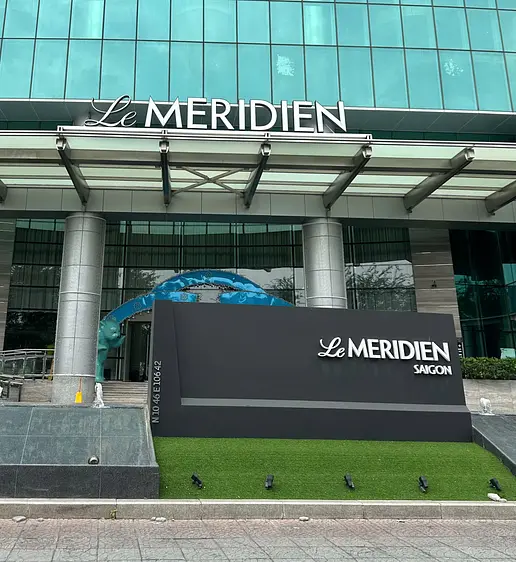 アクナ・レストラン