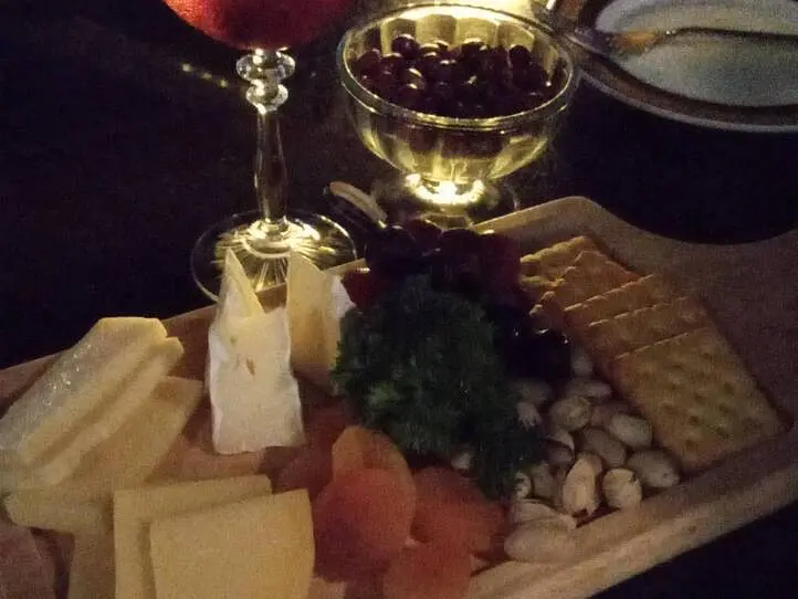 サイゴン川沿いの夜景が綺麗なルーフトップバー～M bar(エムバー)～