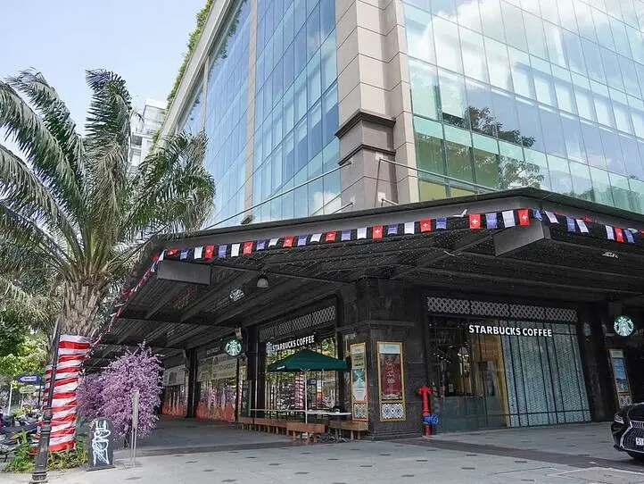 ホーチミン物件探訪第５回　家賃なんと30万円の豪邸「Leman Luxury Apartments」