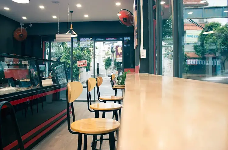 バインミー・ペウペウ