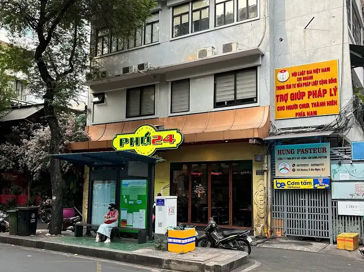 フォー24 - 158Dパスター