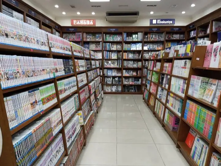 【週末特集】のんびり書店巡り。お土産探しにも！～Ho Chi Minh City