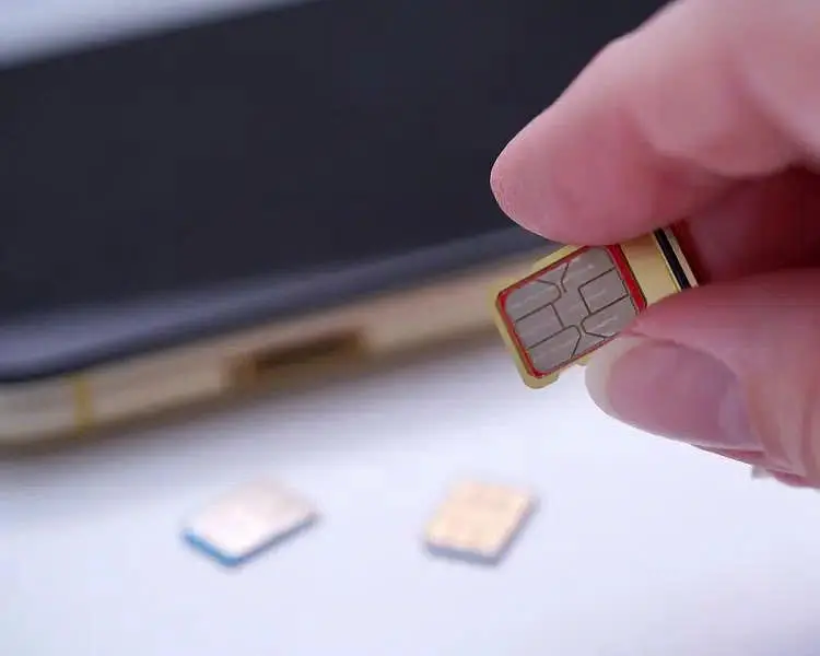 【2026年版】ベトナム旅行SIMはどれがいい？インターネット・eSIM・WiFiの現地購入方法と料金比較