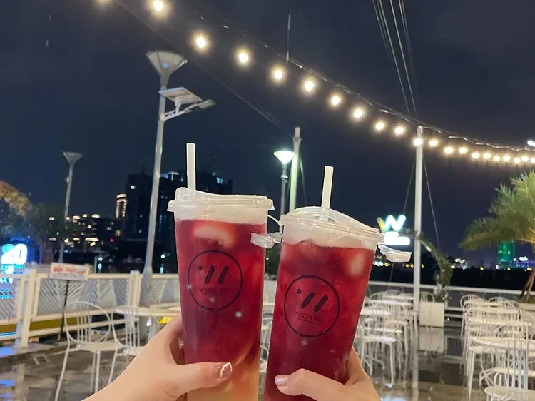 ウォータービズ ・コーヒー＆ティー ・エクスプレス