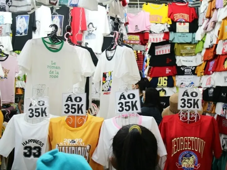 ホーチミン最大のナイトマーケットに行こう！