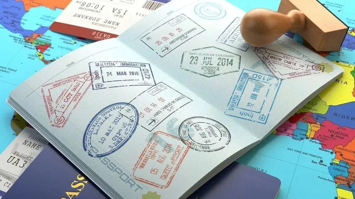 【重要注意】海外旅行の際は、入国スタンプと出国スタンプの確認を忘れずに