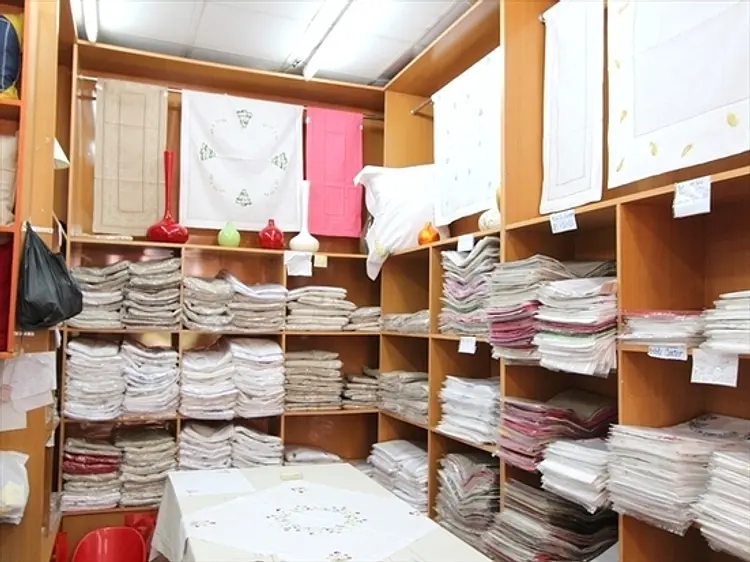 ハー・フン・スーベニア・ショップ