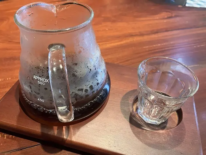 　【プノンペン】フレンチスタイルの建物がすてきなカフェ・レストラン２つ