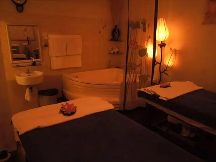 ホワイト・ロータス・スパ