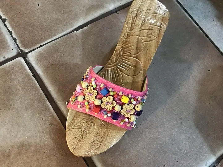 今話題のベトナムのメッシュサンダルをご紹介！街ブラで買える可愛いサンダル