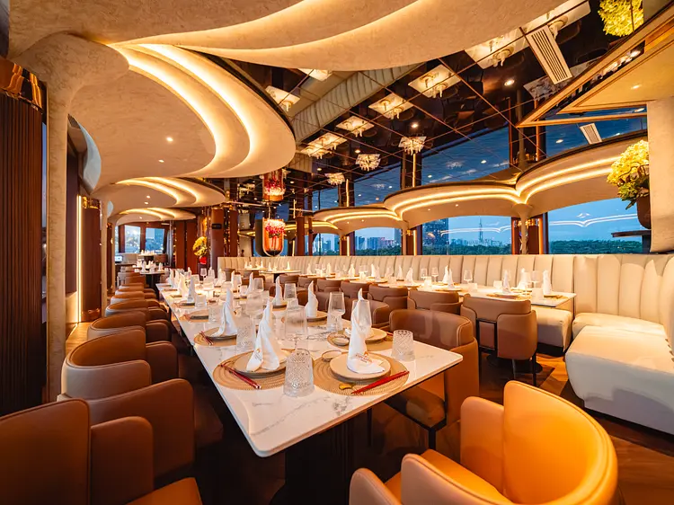 アイコン・サイゴン・クルーズ