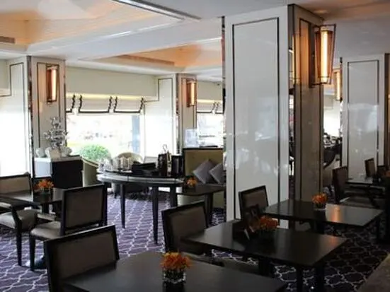 カフェ・ドゥ・オペラ