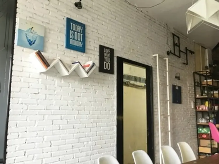 ブイハウスコーヒーアンドワークショップ