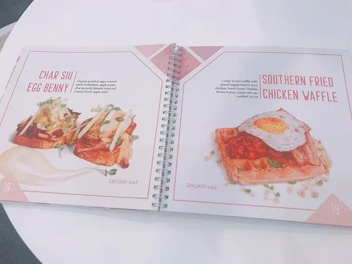 淡いピンクと甘い香りが女心をくすぐるカフェ~sucre patisserie cafe