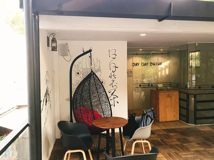ベンタイン市場の近くにあるかわいいアイスティー屋さん
