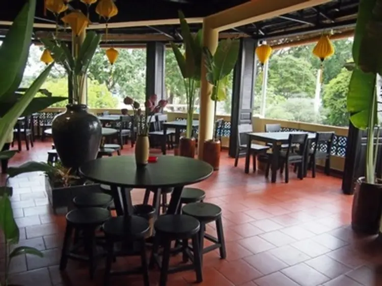 ブンダウ・ホームメイド　レライ店