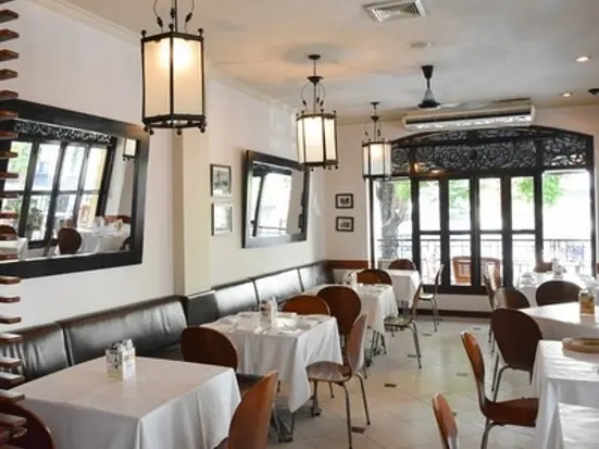 ジャスパス（ドンコイ通り店）