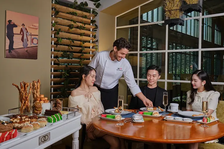 アフタヌーンティー（ソフィテル サイゴン プラザホテル）