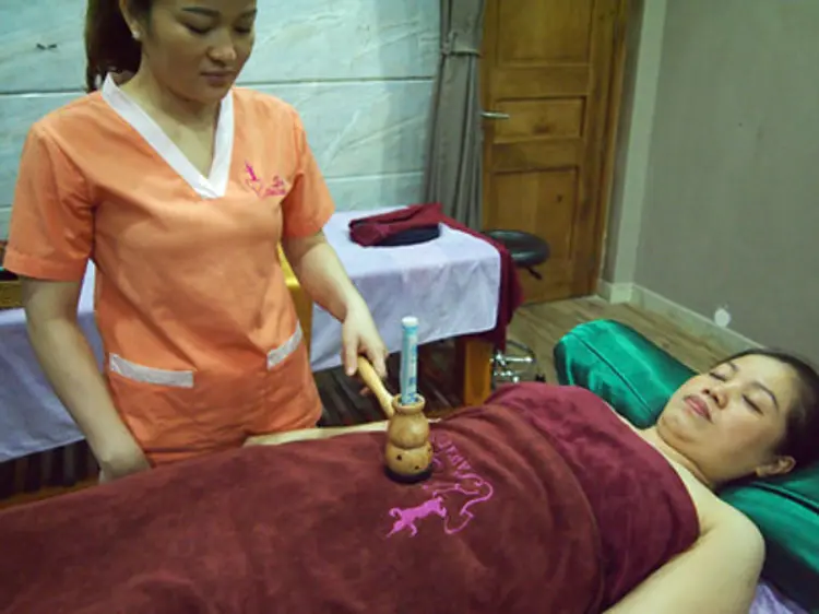 サワデカ・スパ