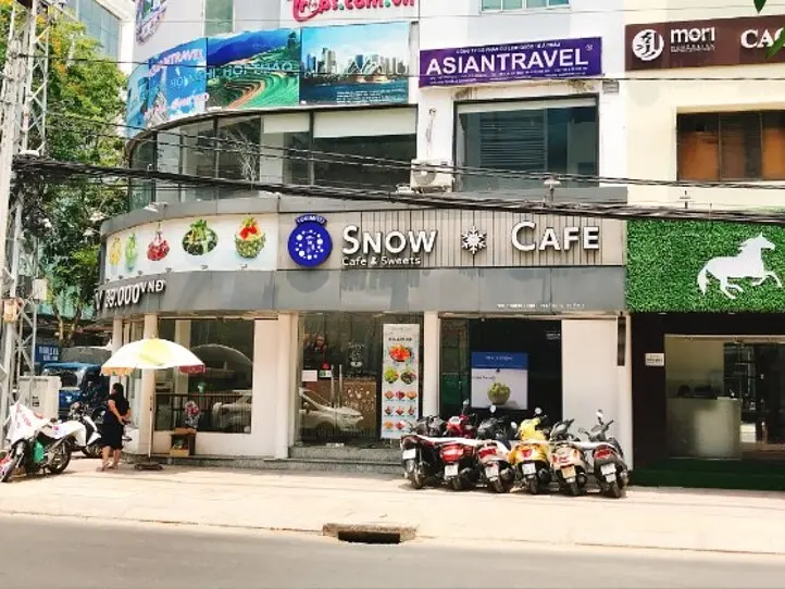 ふわふわかき氷のお店「スノーカフェ 雪見亭」