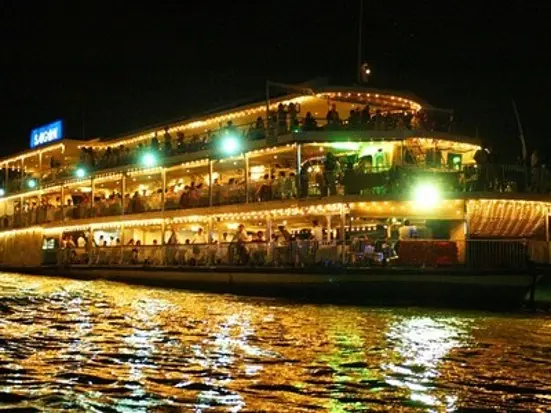 水上人形劇＆サイゴン川ディナークルーズ（火曜・金曜のみ）／日本語ガイド／ナイトツアー